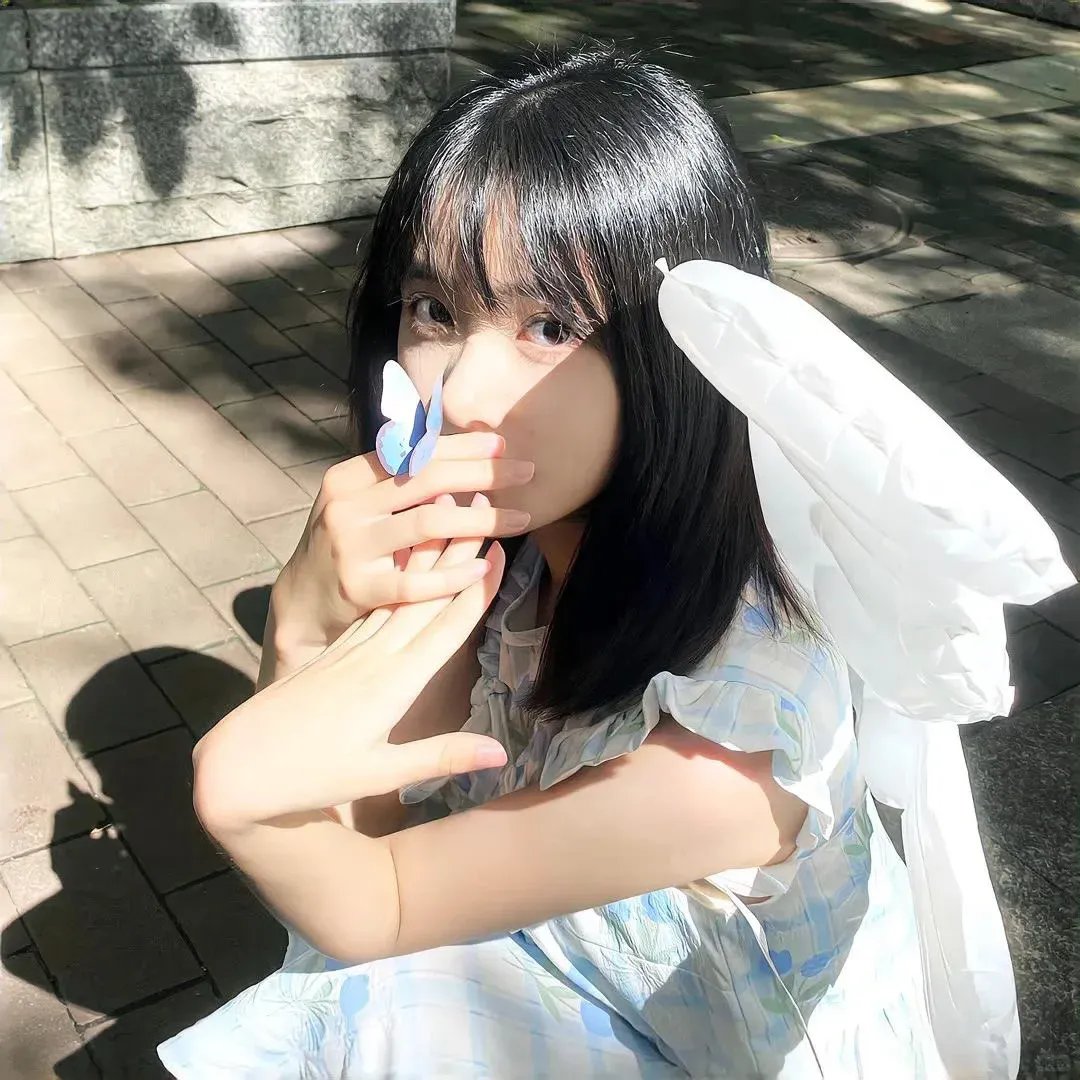 丹特丽安的书架